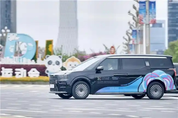 耀出行护航成都世运会，衔接礼宾出行服务与会议接待用车